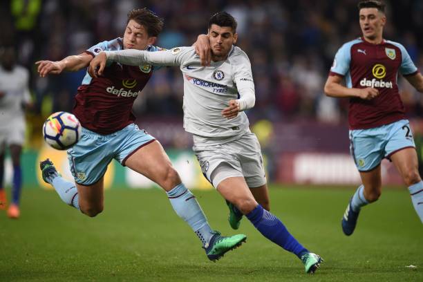 字类似受到 字类似受到